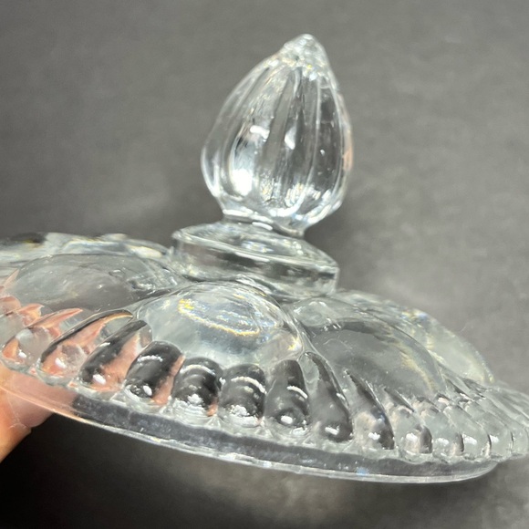 XL Fenton Melon Puff Box Powder Jar, Robin Egg Blue Frosted Overlay - Picture 3 of 10